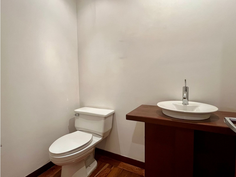 Apartamento en venta en Santa Barbara, Bogotá · foto 14 de 15