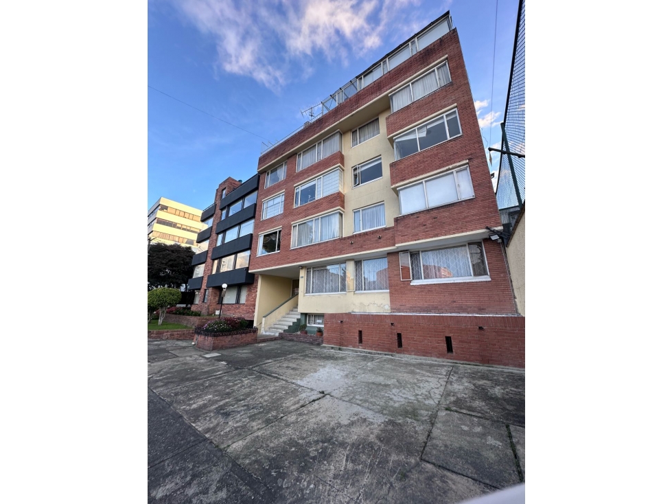 Apartamento en venta en Puente Largo, Bogotá · foto 2 de 24