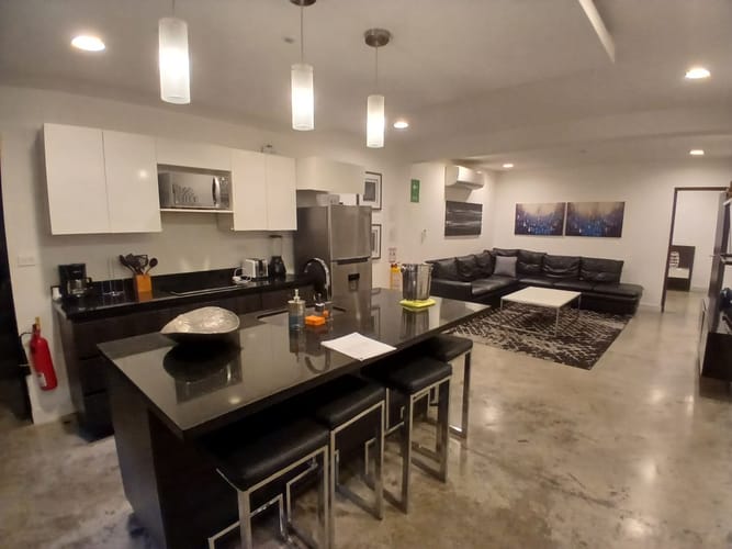 Casa de 12 alcobas en venta en Manila, Medellín, 468 m² · foto 10 de 15
