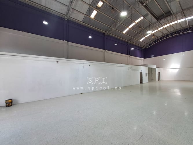 Bodega en arriendo en Guarne, 400 m² · foto 4 de 16
