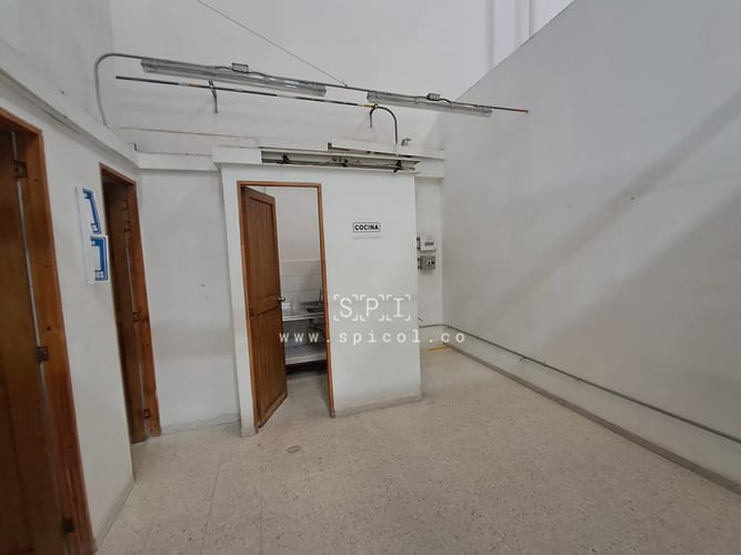 Bodega en arriendo en Guarne, 400 m² · foto 5 de 16