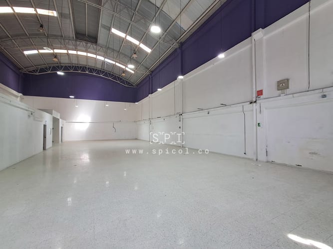 Bodega en arriendo en Guarne, 400 m² · foto 14 de 16