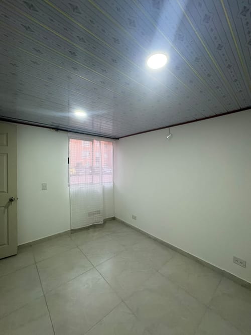 Apartamento de 2 alcobas en arriendo en El Limonar, Bogotá, 33 m² · foto 13 de 18
