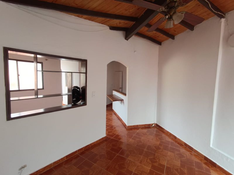 Apartamento en venta en Rodeo Alto, Medellín · foto 2 de 14