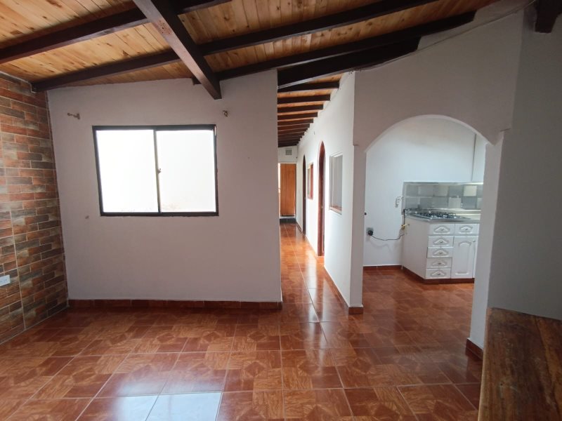 Apartamento en venta en Rodeo Alto, Medellín · foto 3 de 14