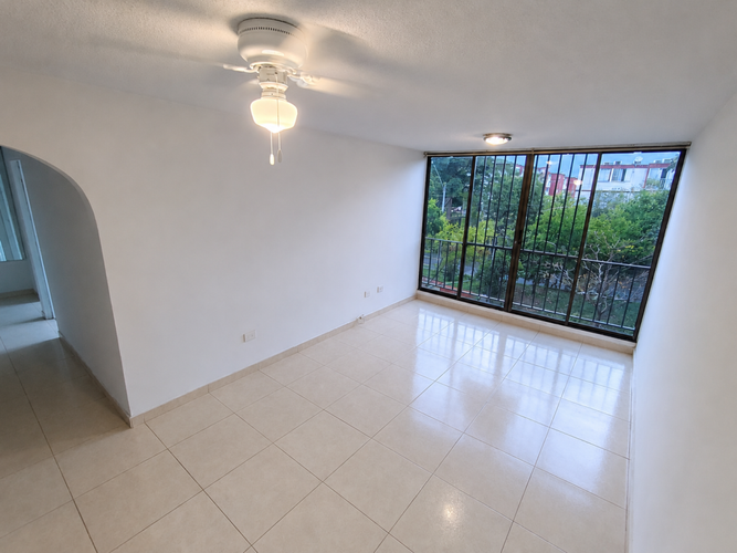 Apartamento de 3 alcobas en venta en Camino Real, Cali, 63 m² · foto 3 de 24