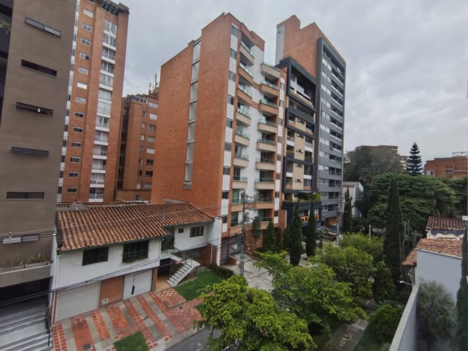 Apartamento de 2 alcobas en arriendo en Laureles, Medellín, 68 m² · foto 19 de 20