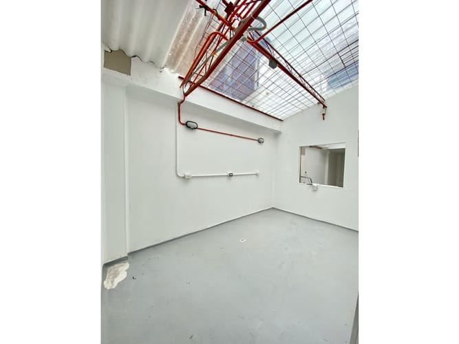 Bodega en venta en Alameda, Cali, 301 m² · foto 23 de 24