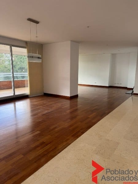 Apartamento de 3 alcobas en venta en El Poblado, Guarne, 272 m² · foto 8 de 24