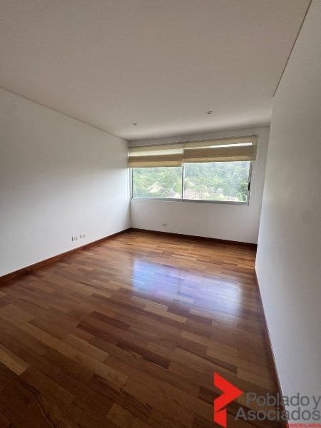 Apartamento de 3 alcobas en venta en El Poblado, Guarne, 272 m² · foto 11 de 24