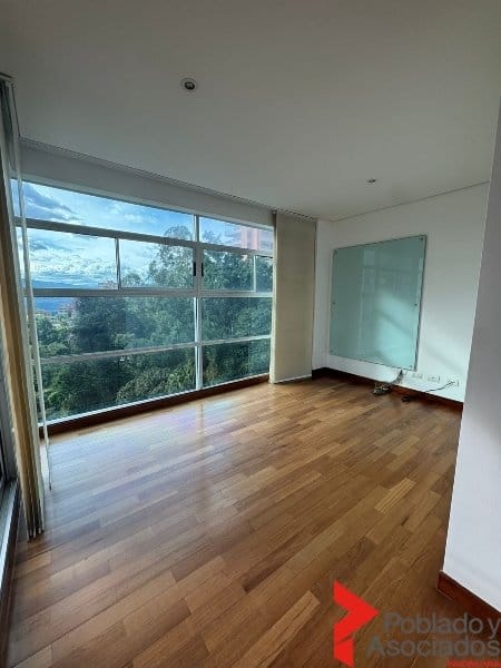 Apartamento de 3 alcobas en venta en El Poblado, Guarne, 272 m² · foto 20 de 24