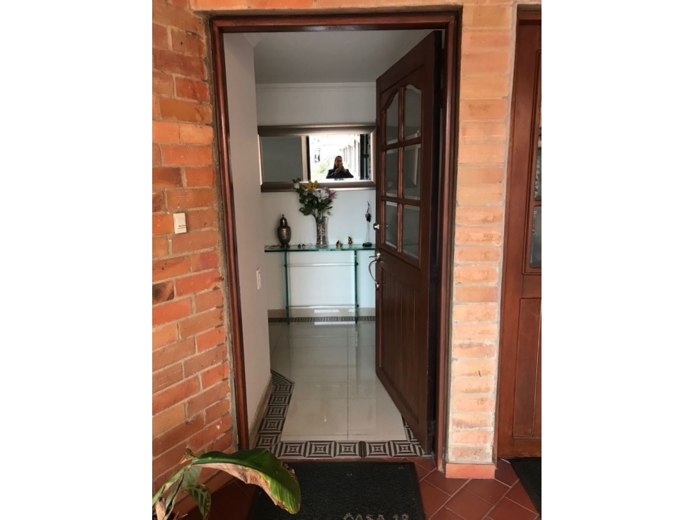 Casa en venta en Cedritos, Bogotá · foto 5 de 19