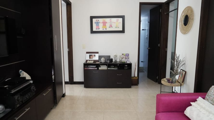 Apartamento de 3 alcobas en venta en Caminos Del Vergel, Ibagué, 125 m² · foto 6 de 14