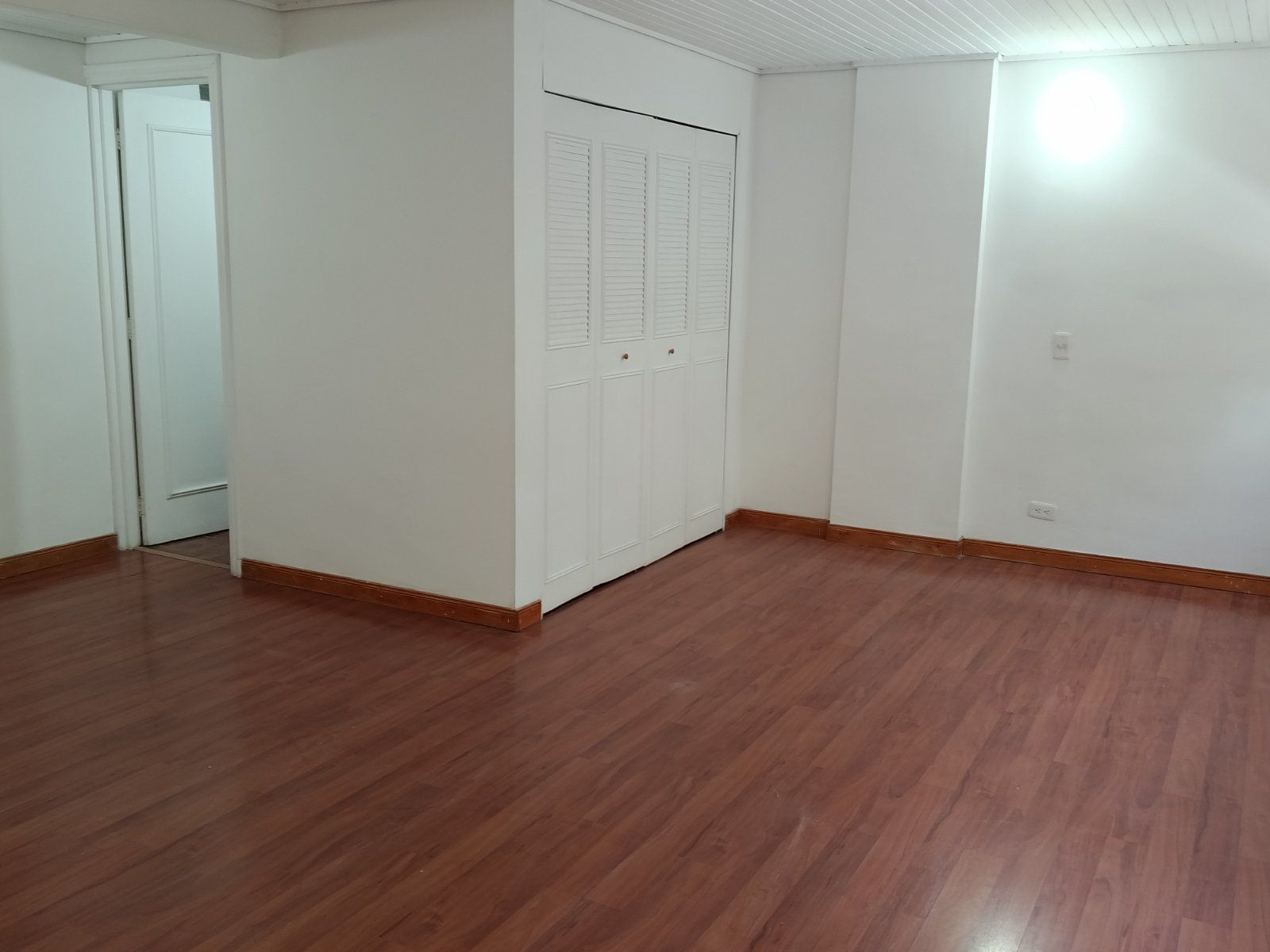 Apartamento en arriendo en El Tesoro, Medellín · foto 9 de 11