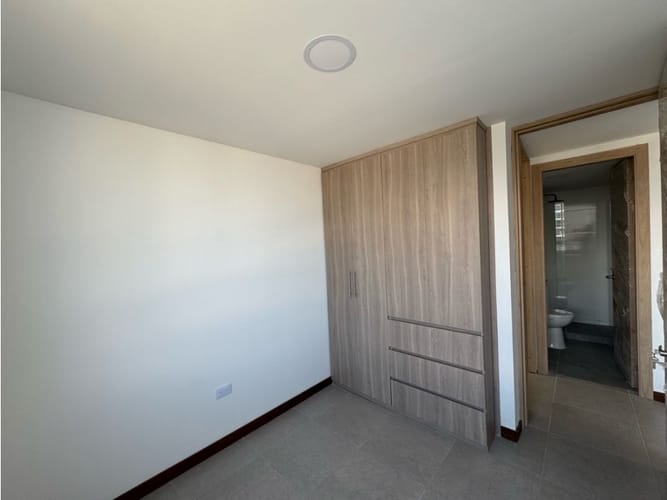 Apartamento de 2 alcobas en venta en Valle Del Lili, Cali, 62 m² · foto 6 de 12