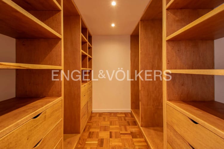 Apartamento en venta en Los Rosales, Bogotá · foto 9 de 17