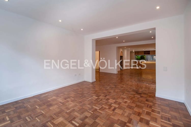 Apartamento en venta en Los Rosales, Bogotá · foto 2 de 17