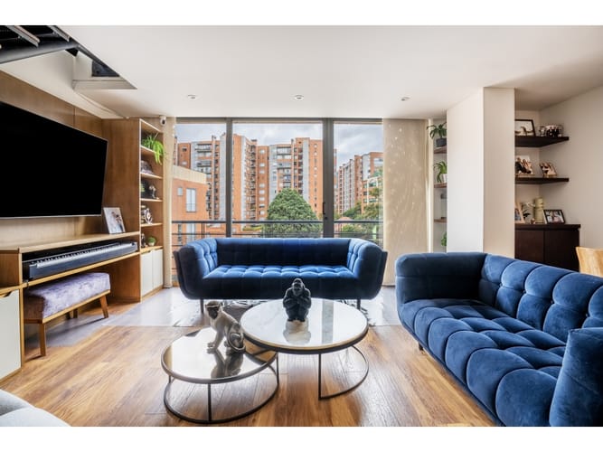 Apartamento en venta en Santa Barbara Occidental, Bogotá · foto 2 de 24