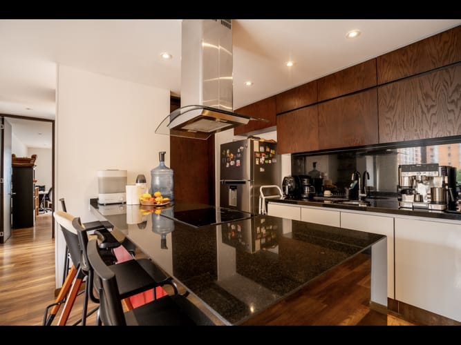 Apartamento en venta en Santa Barbara Occidental, Bogotá · foto 5 de 24