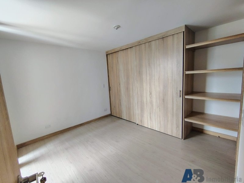 Apartamento en arriendo en Laureles, Medellín · foto 13 de 22