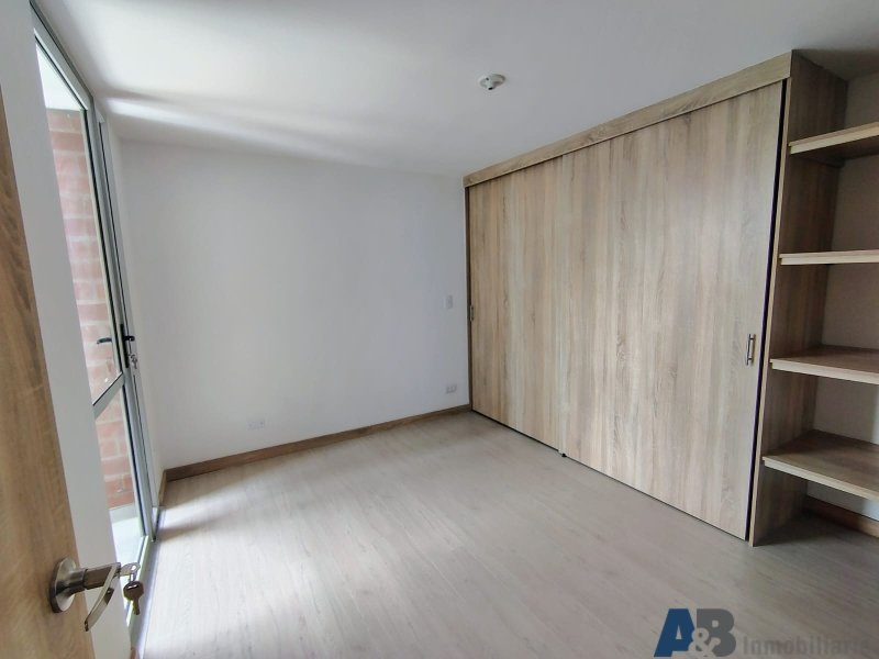 Apartamento en arriendo en Laureles, Medellín · foto 14 de 22