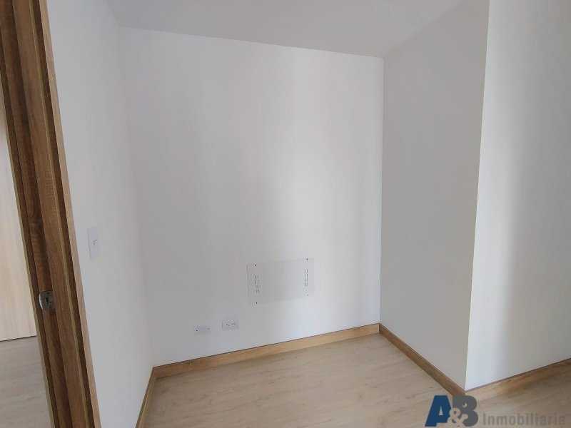 Apartamento en arriendo en Laureles, Medellín · foto 17 de 22