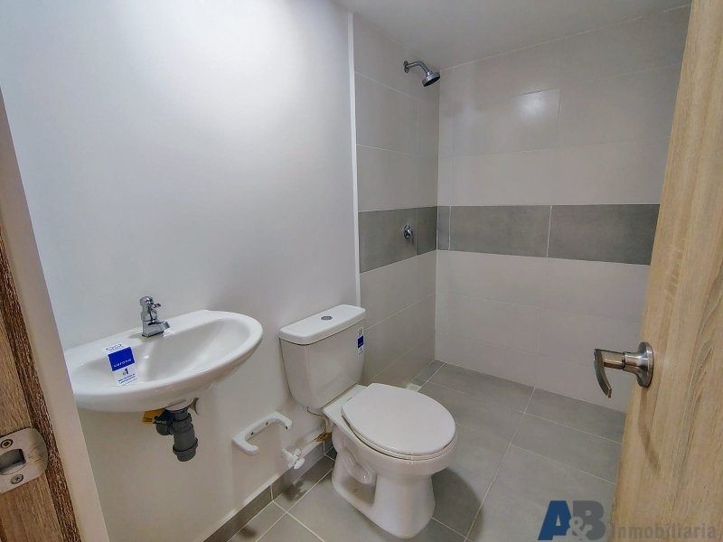 Apartamento en arriendo en Laureles, Medellín · foto 19 de 22