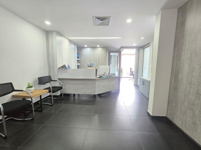 Oficina en arriendo en Milla De Oro, Medellín, 75 m² · foto 2 de 18