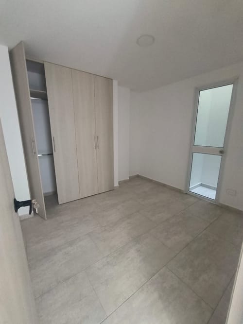 Apartamento de 3 alcobas en venta en Antiguo Campestre, Bucaramanga, 80 m² · foto 4 de 12