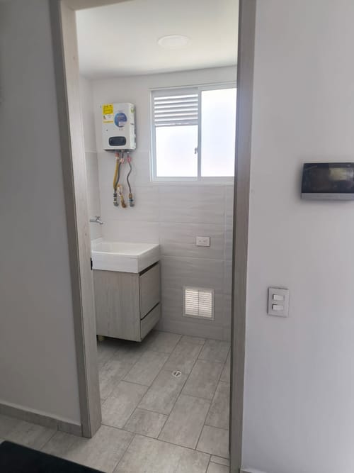 Apartamento de 3 alcobas en venta en Antiguo Campestre, Bucaramanga, 80 m² · foto 3 de 12