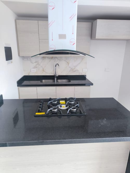 Apartamento de 3 alcobas en venta en Antiguo Campestre, Bucaramanga, 80 m² · foto 5 de 12