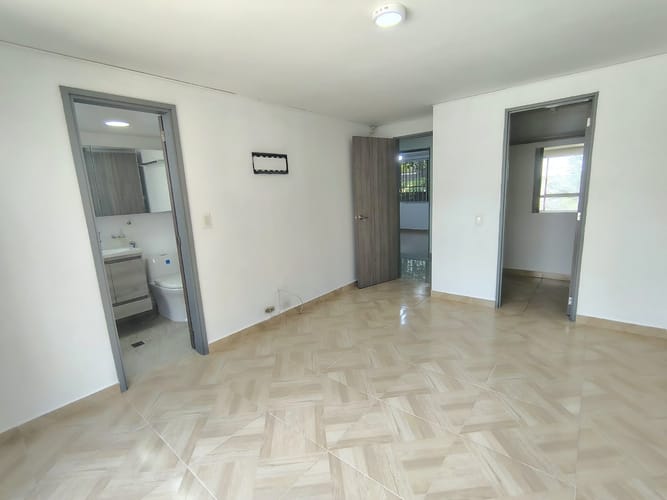 Apartamento de 3 alcobas en arriendo en El Poblado, Medellín, 100 m² · foto 9 de 18