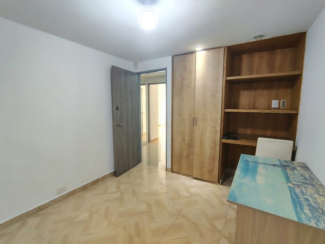 Apartamento de 3 alcobas en arriendo en El Poblado, Medellín, 100 m² · foto 11 de 18