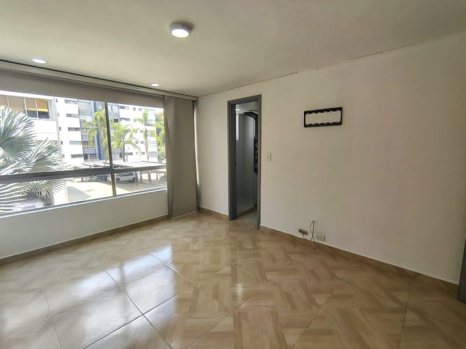 Apartamento de 3 alcobas en arriendo en El Poblado, Medellín, 100 m² · foto 13 de 18