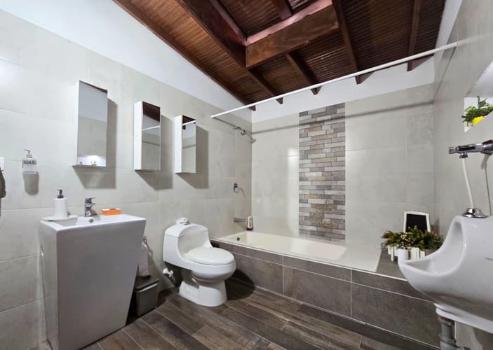 Oficina en arriendo en Belén, Medellín, 260 m² · foto 16 de 19