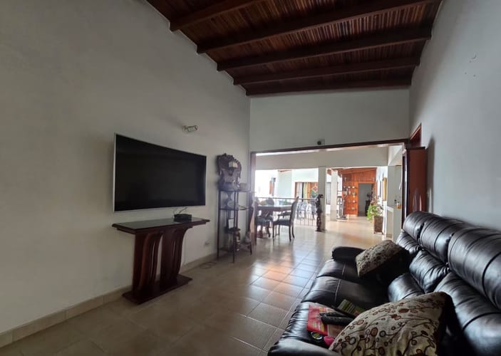 Oficina en arriendo en Belén, Medellín, 260 m² · foto 2 de 19