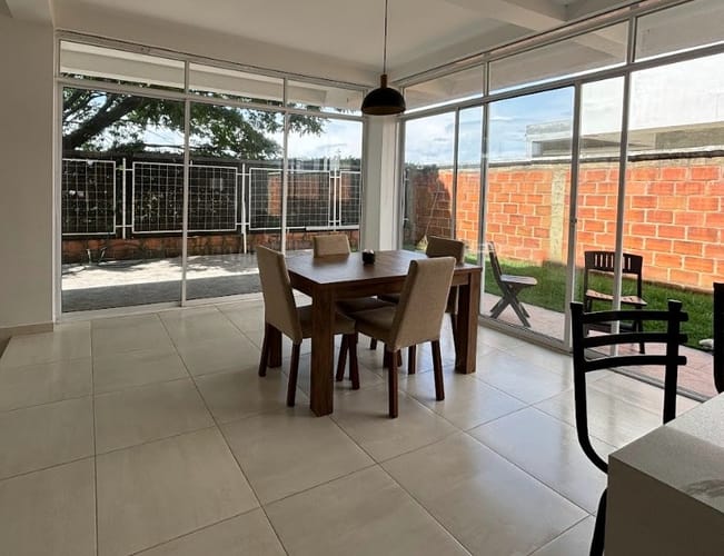 Casa de 3 alcobas en venta en Las Mercedes, Jamundí, 200 m² · foto 7 de 24