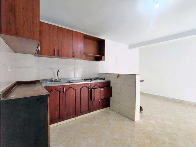 Apartamento de 3 alcobas en arriendo en Santa Maria No. 3, Medellín, 80 m² · foto 3 de 24