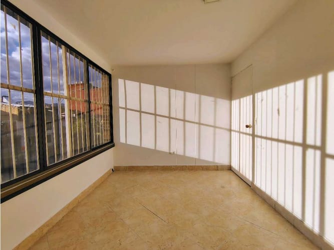 Apartamento de 3 alcobas en arriendo en Santa Maria No. 3, Medellín, 80 m² · foto 17 de 24