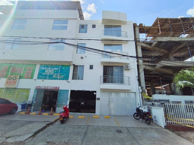 Edificio en arriendo en El Gran Limonar, Cali, 460 m² · foto 3 de 24
