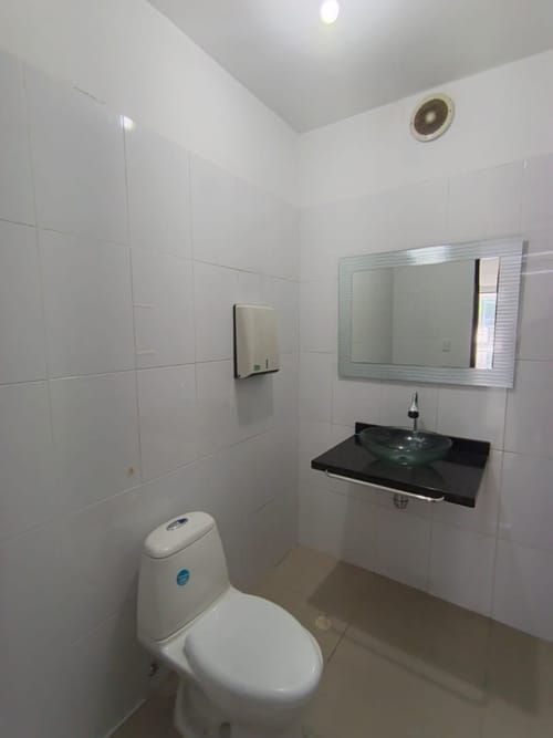 Edificio en arriendo en El Gran Limonar, Cali, 460 m² · foto 19 de 24