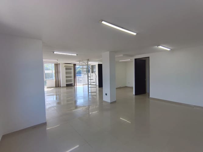 Edificio en arriendo en El Gran Limonar, Cali, 460 m² · foto 22 de 24
