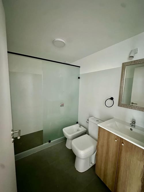 Alquiler Apartamento 1 Dormitorios 1 baño en tres Cruces · Photo 8