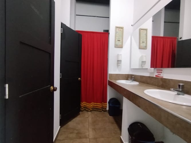 Edificio en arriendo en Granada, Cali, 470 m² · foto 8 de 17