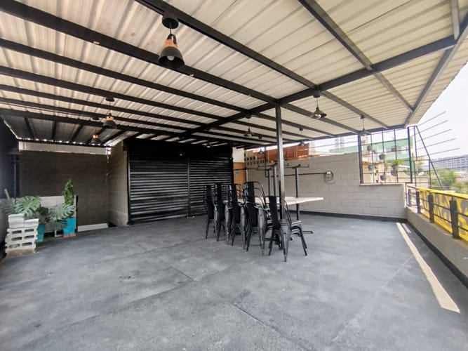 Edificio en arriendo en Granada, Cali, 470 m² · foto 14 de 17