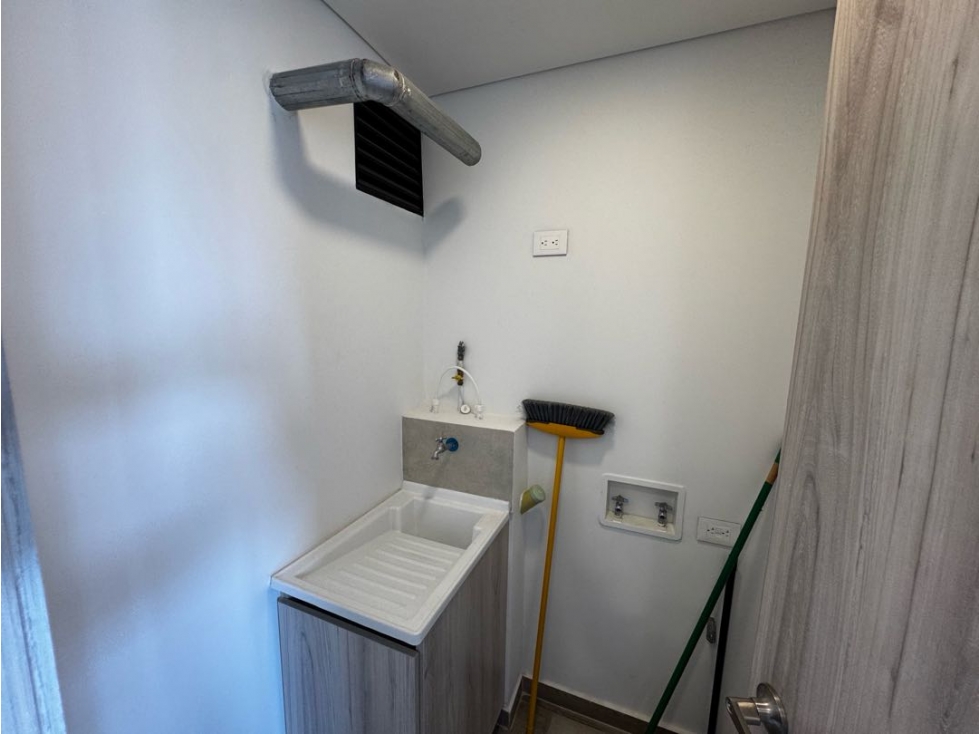 Apartamento en arriendo en Cr.La Castellana, Barranquilla · foto 13 de 24