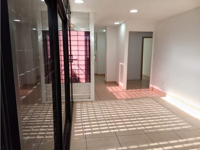 Local en arriendo en Belén Rosales, Medellín, 47 m² · foto 11 de 24
