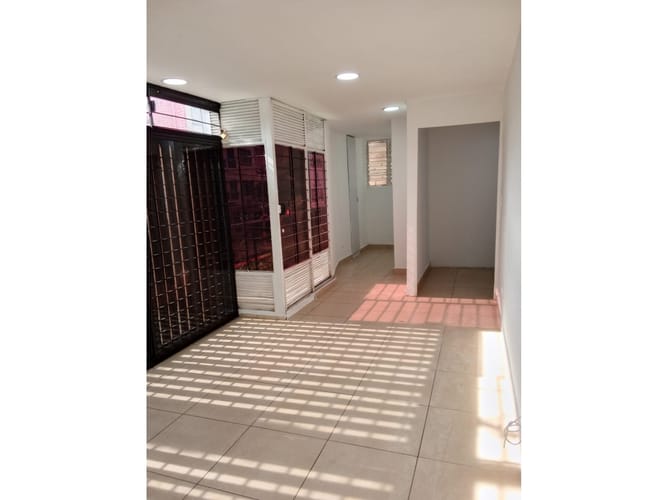 Local en arriendo en Belén Rosales, Medellín, 47 m² · foto 19 de 24