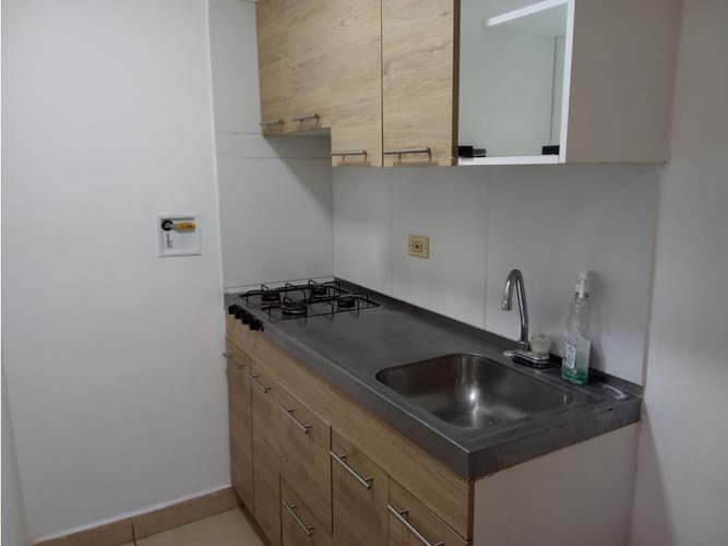Local en arriendo en Belén Rosales, Medellín, 47 m² · foto 20 de 24