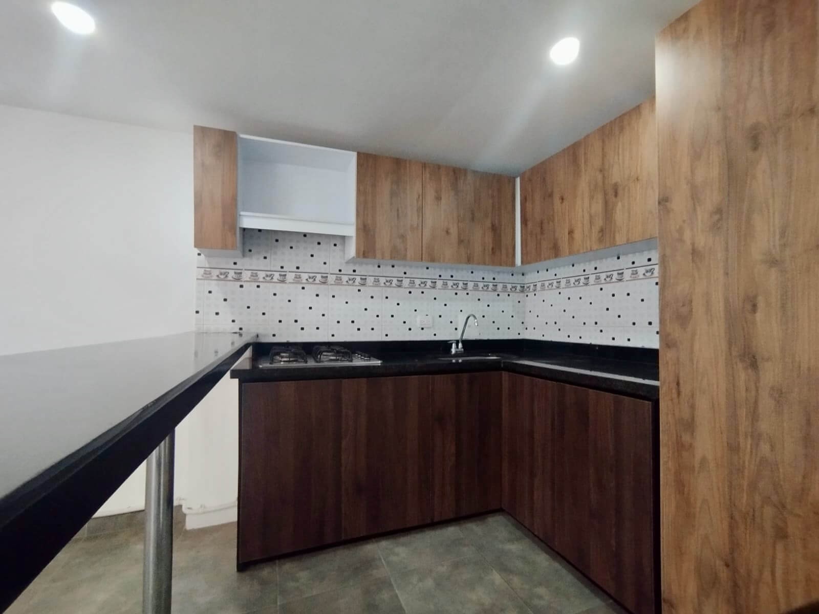 Casa en venta en Engativá, Bogotá · foto 2 de 24